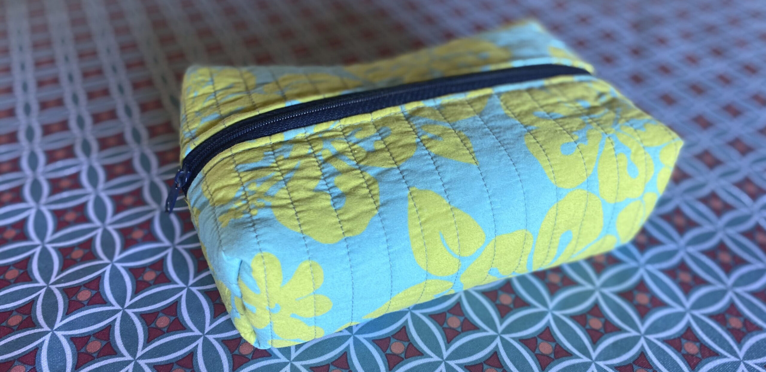Trousse rectangulaire matelassée